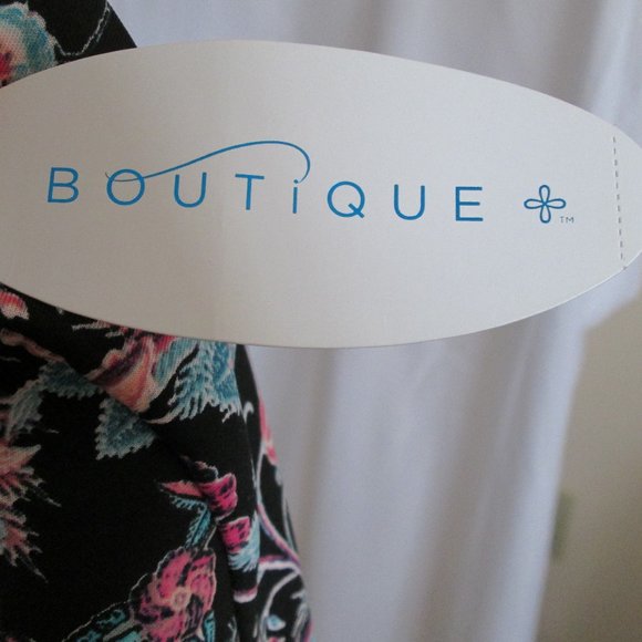 Boutique Womens Floral Skirt Size 1X New w\ Tags - Picture 3 of 6